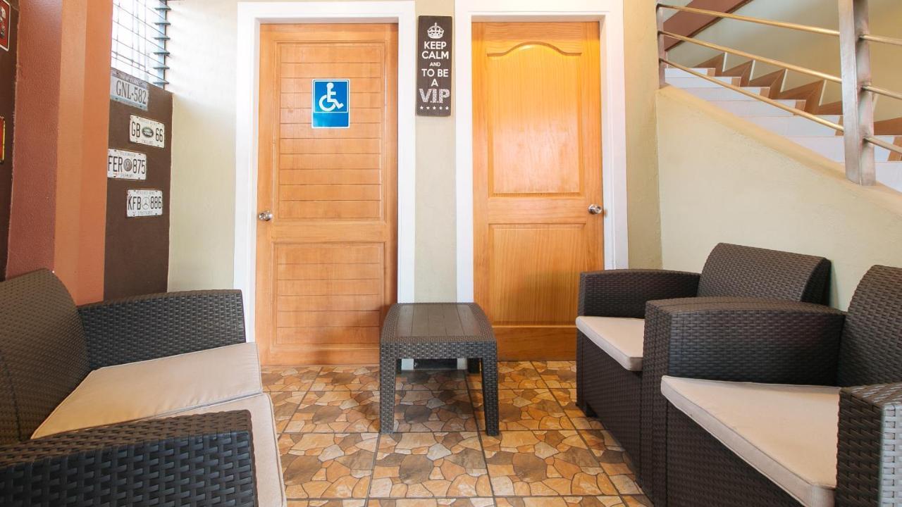 Reddoorz Plus Near Lapasan Plaza Cagayan De Oro Eksteriør bilde